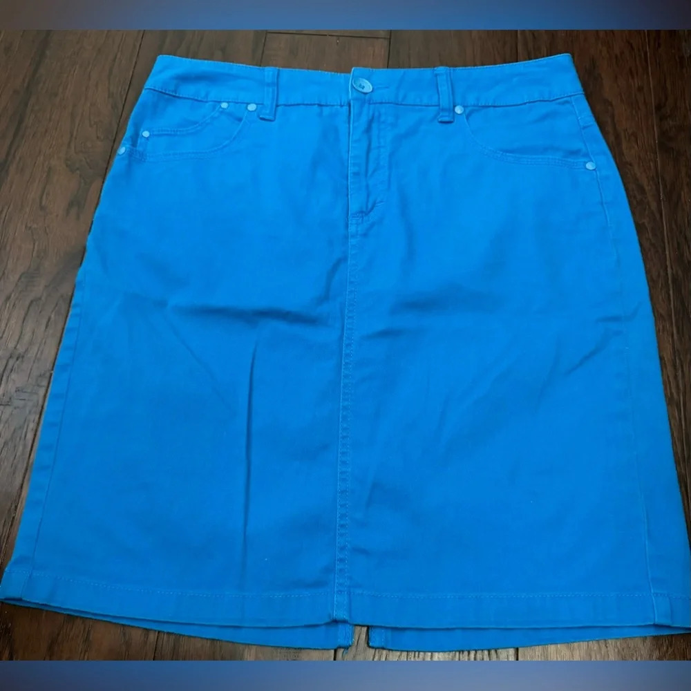Bandolino Pencil Skirt Size 6 Blue Gently Used Blue